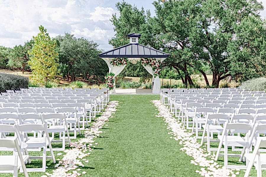 The Kendall Point gazebo set up for an outdoor summer wedding.